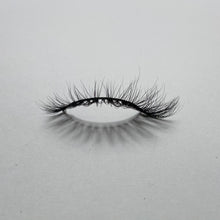 Load image into Gallery viewer, Masie Lash
