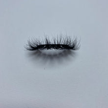 Load image into Gallery viewer, Dolly Lash
