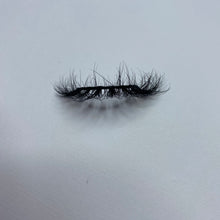 Load image into Gallery viewer, Bella Lash
