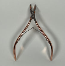 Load image into Gallery viewer, Cuticle Nippers
