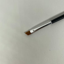Load image into Gallery viewer, Brow brush
